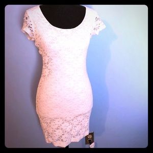 White lace dress size XS